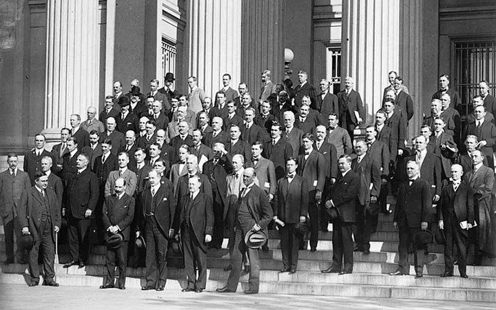 Newly formed Federal Reserve Board with Federal Reserve Bank governors and bankers